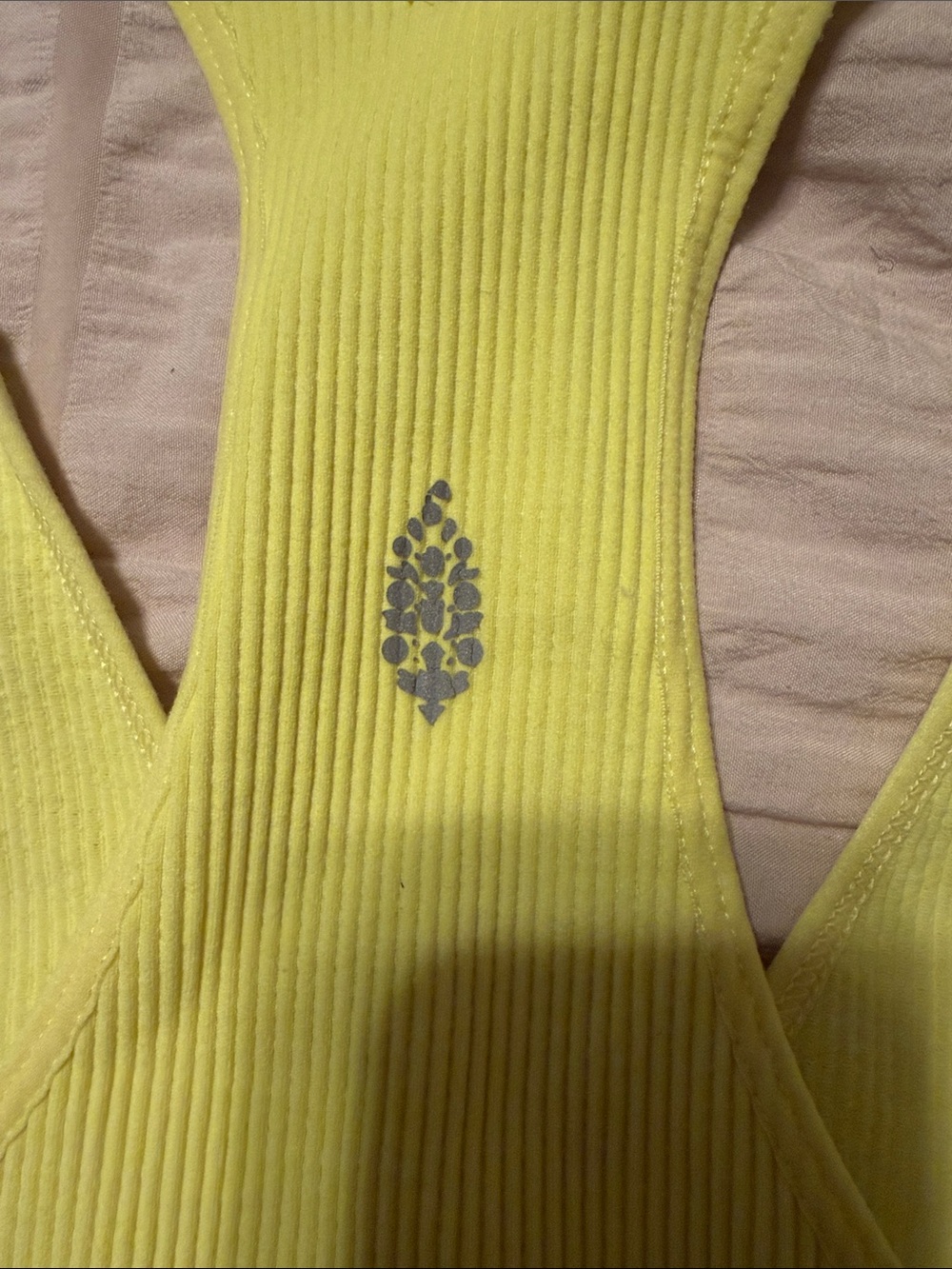 Free people movement free throw crop top large yellow - Picture 3 of 8